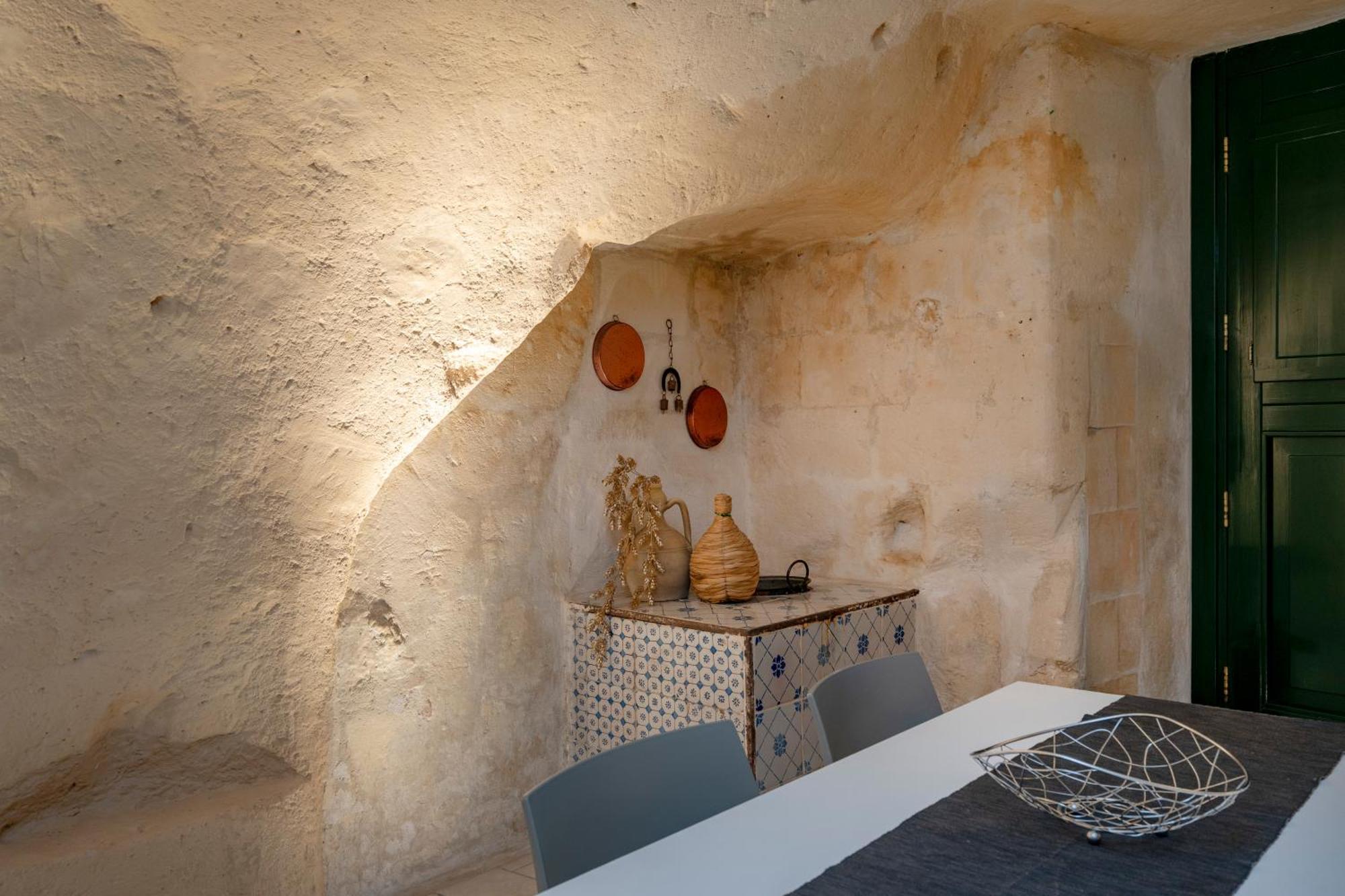 La Grotta Di Lulu Apartment Matera Exterior photo